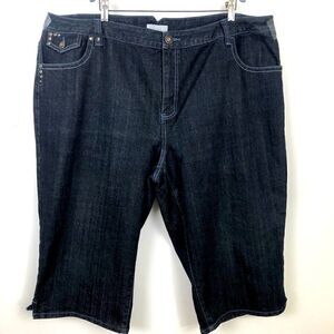 NWOT Venezia Size 28 Embellished Jean Capris!